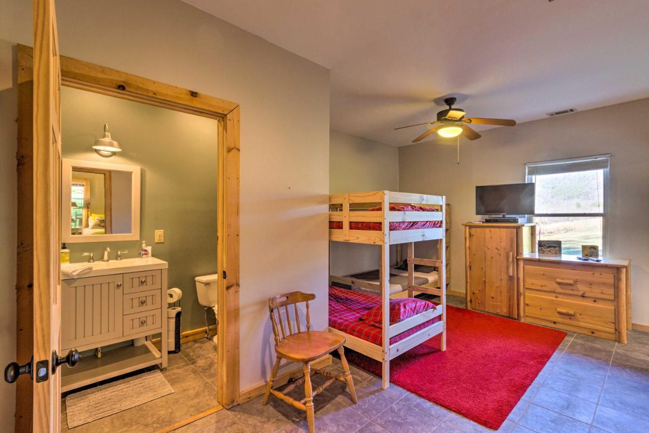 Pet-Friendly Blue Ridge, Cherokee Forest Retreat! Грінвілл Екстер'єр фото