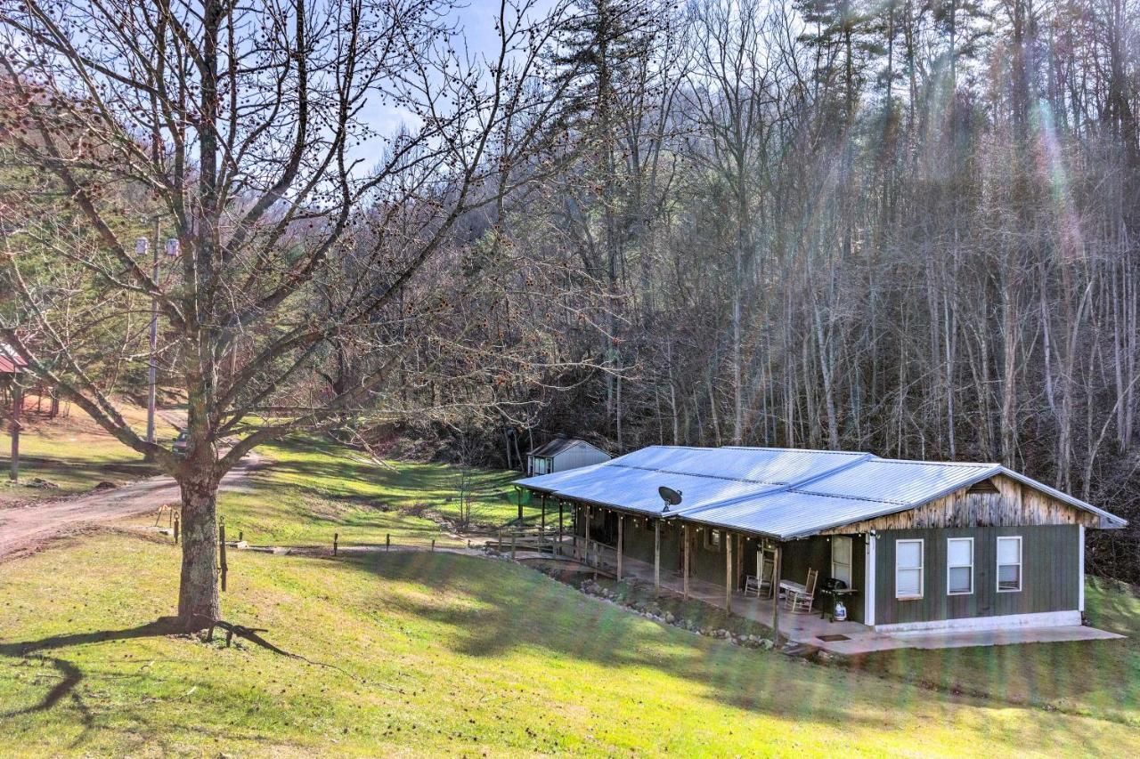 Pet-Friendly Blue Ridge, Cherokee Forest Retreat! Грінвілл Екстер'єр фото